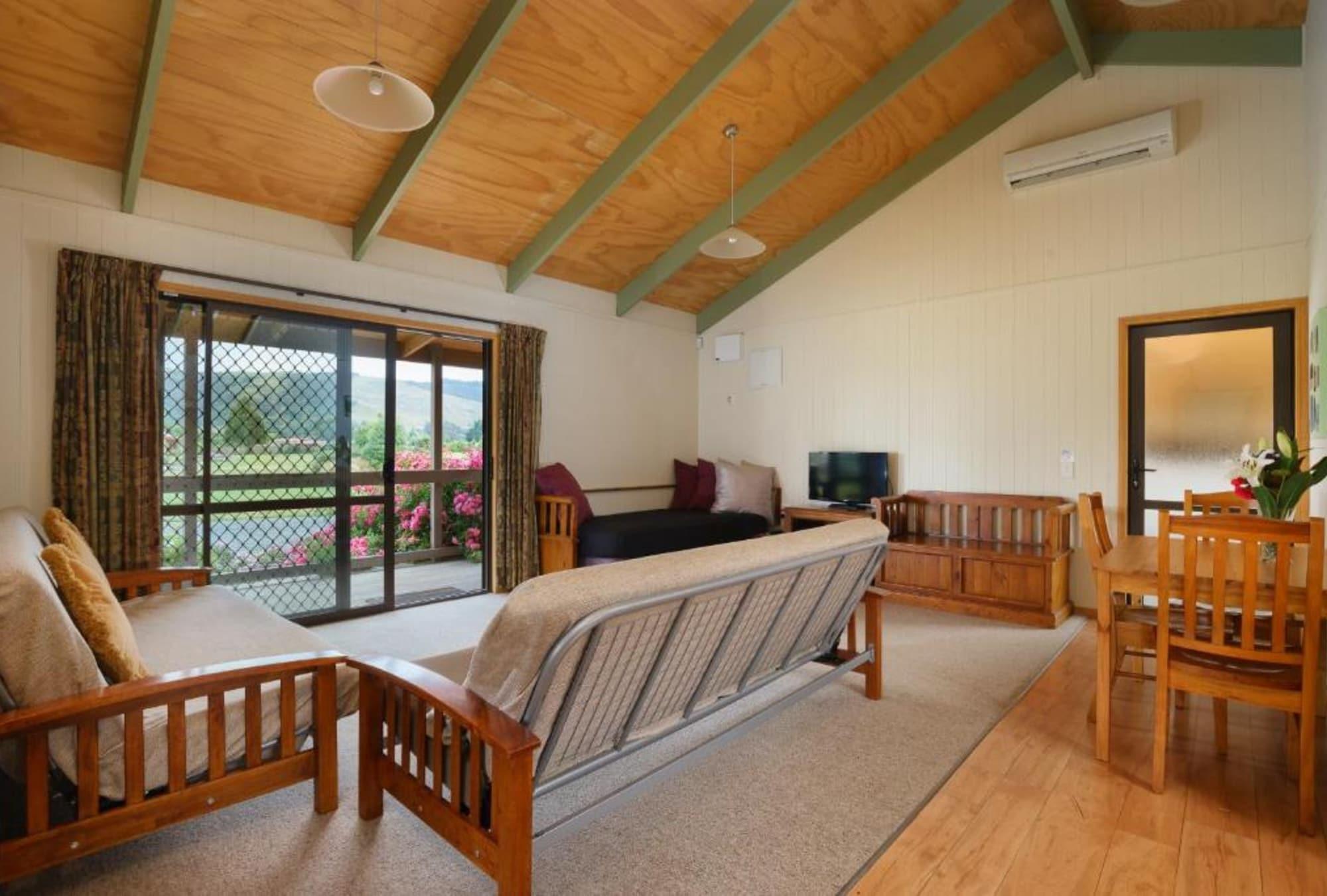 Longbourne Lodge Motel Mosgiel Exterior foto