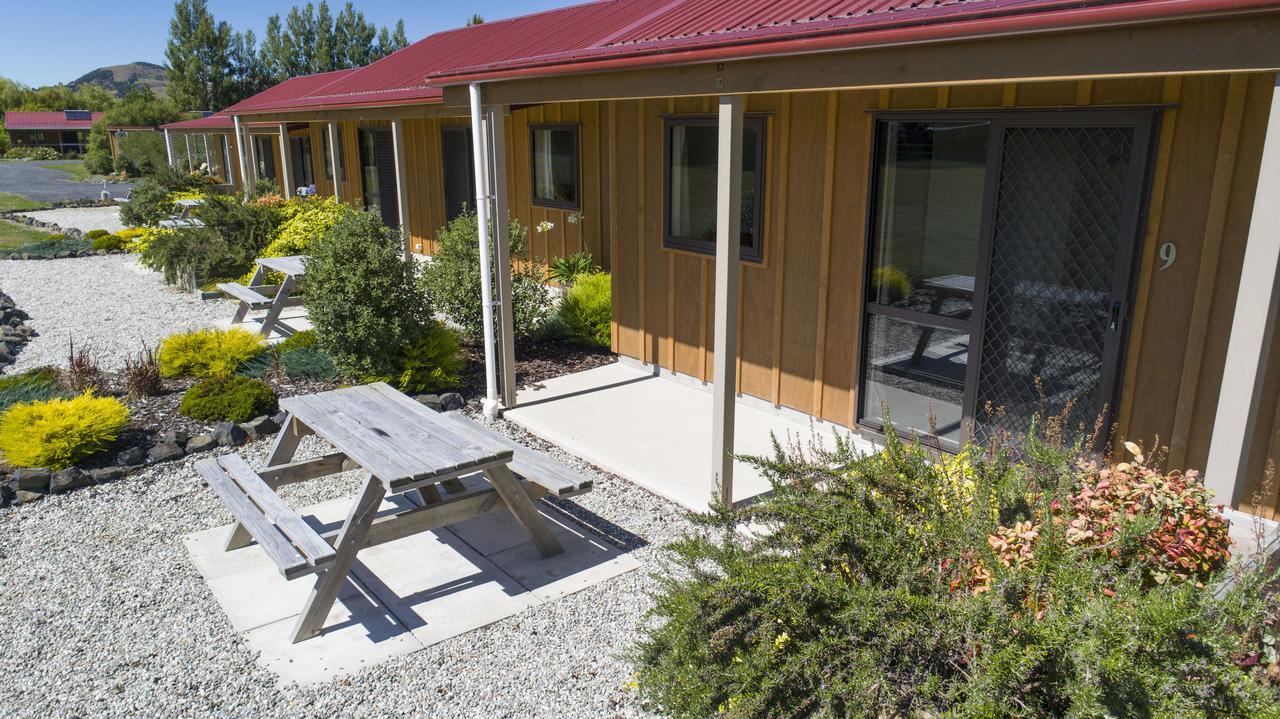 Longbourne Lodge Motel Mosgiel Exterior foto