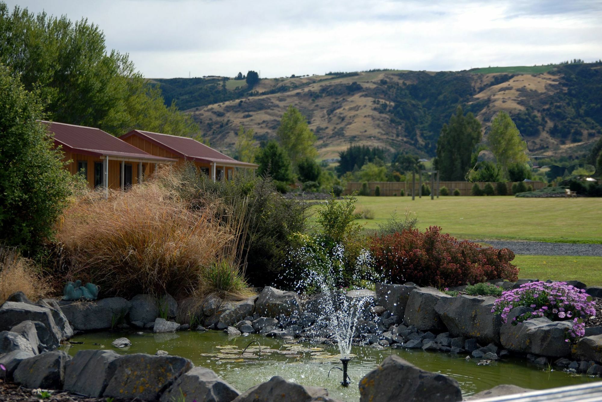 Longbourne Lodge Motel Mosgiel Exterior foto